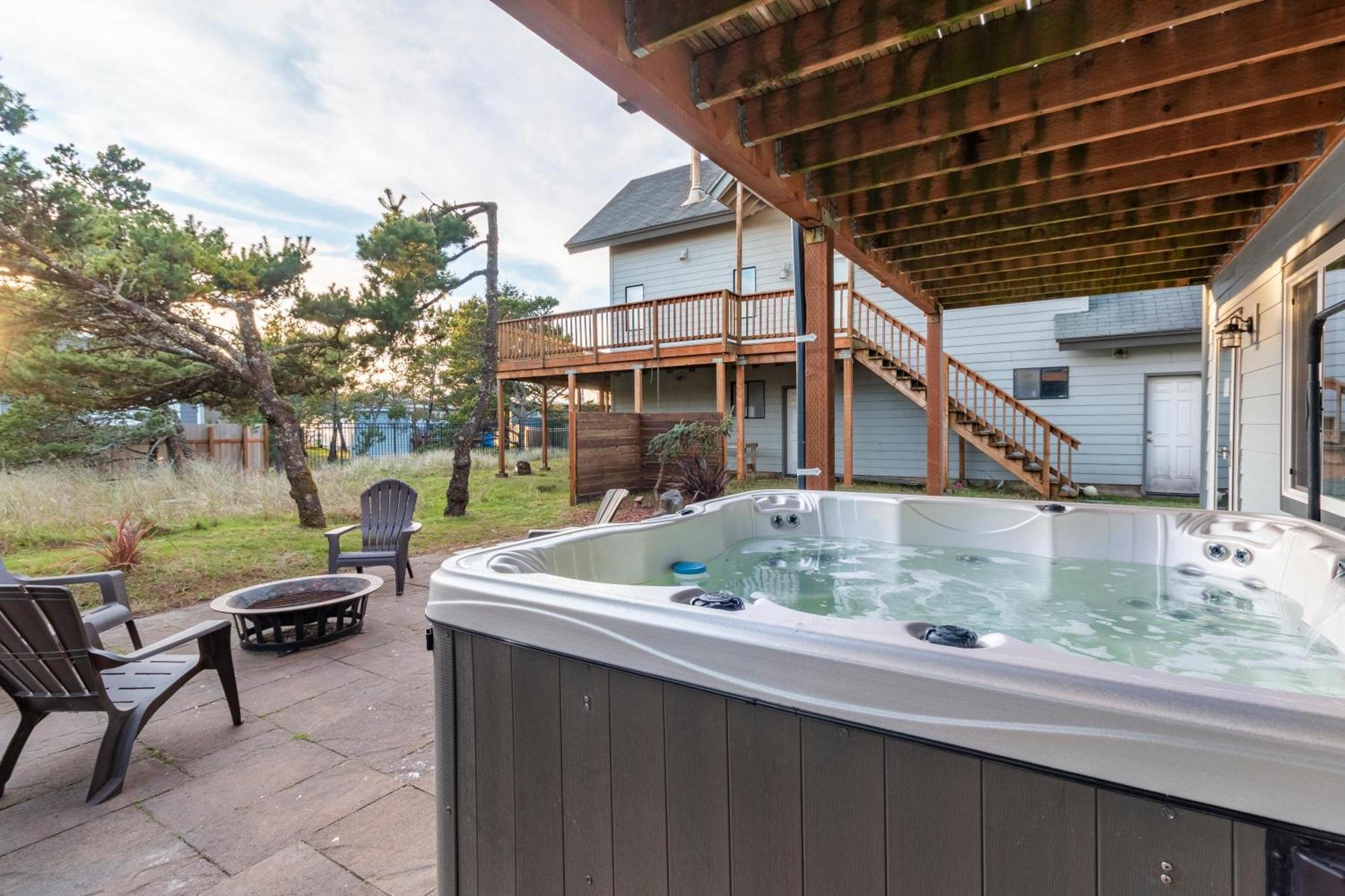 Santosha Villa Pacific City Exterior photo